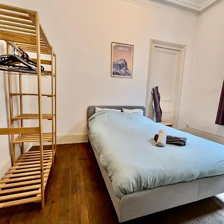 Apartamento 3 - Hyper Centre - Calme&tout Equipé Avec Wifi Grenoble