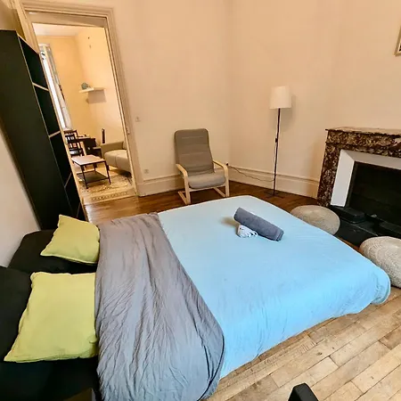 3 - Hyper Centre - Calme & Equipe Avec Wifi Apartment *